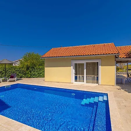 House Oliva With Pool * Poljice(Krk)
